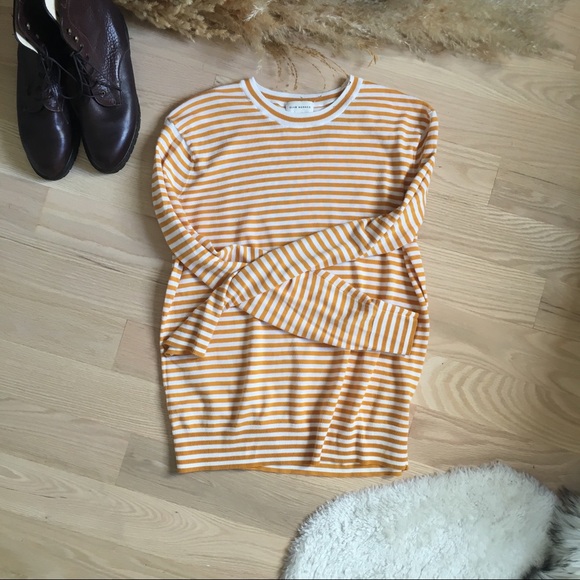 Club Monaco 100% Cotton Knit - Picture 3 of 8